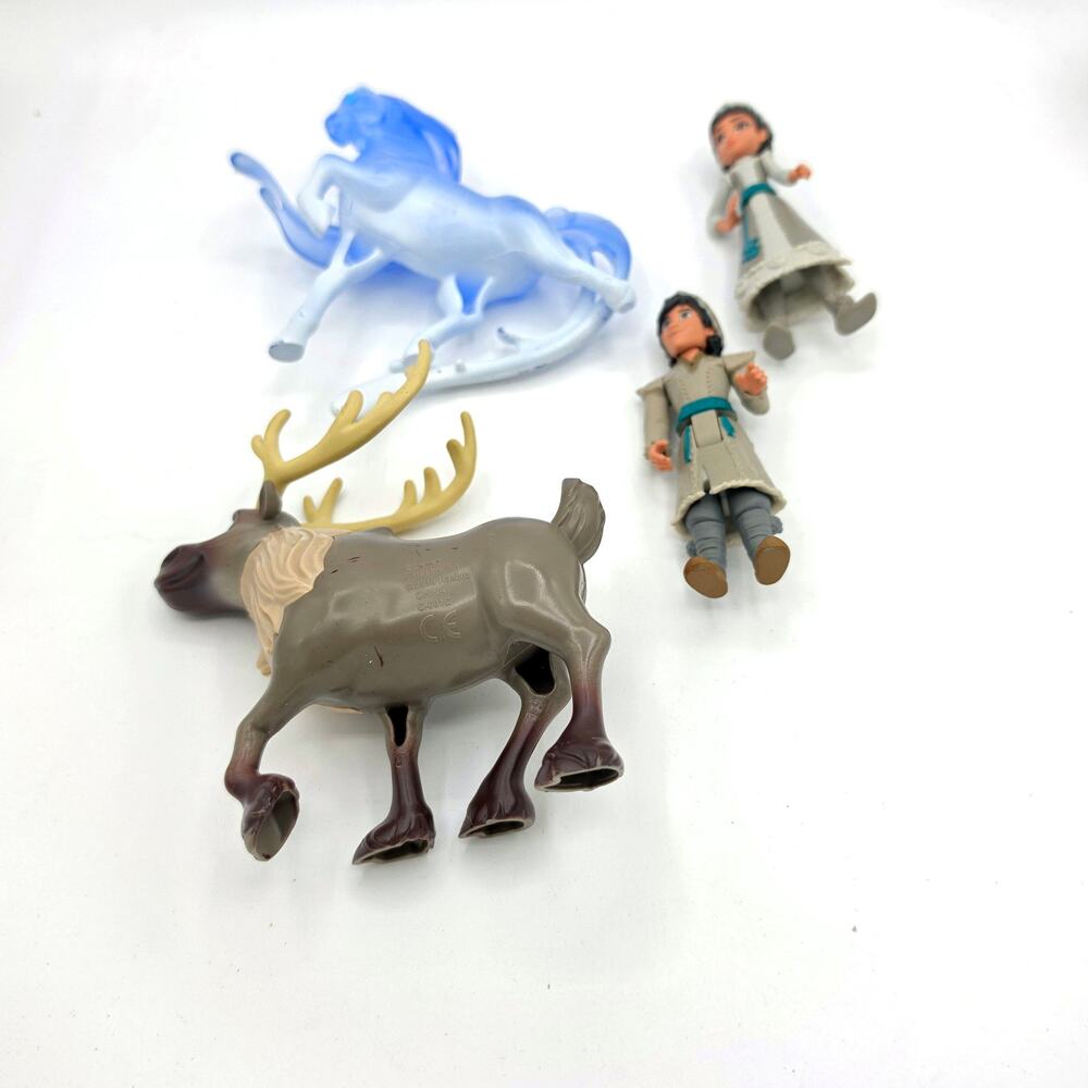 Disney Frozen 2 Hasbro Toy Figure Lot Sven Ryder Honeymaren Translucent Nokk